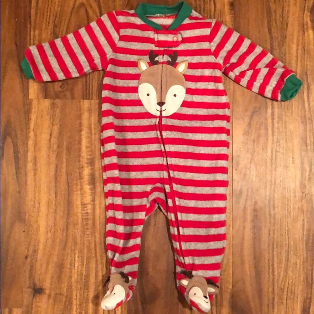 Adorable mint condition reindeer pajamas!
